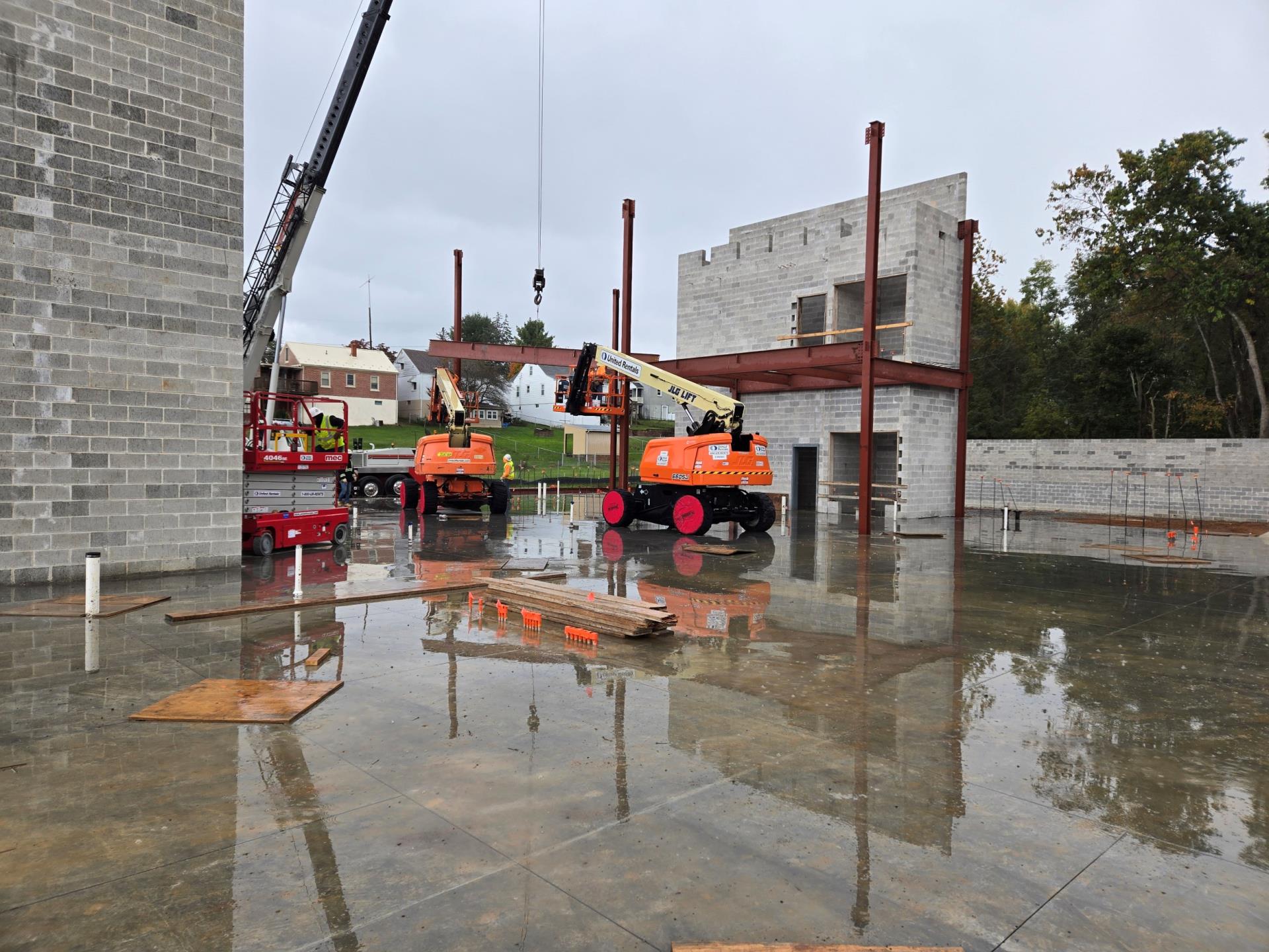 JDR Courthouse Update Oct. 15 - Steel beams being placed